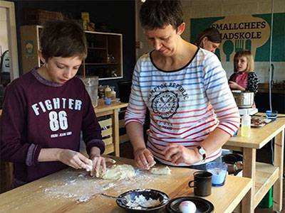 Bagekursus for Børn og Voksne