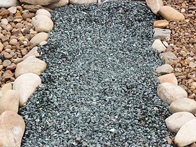 Granitskærver, beton, fliser m.m.